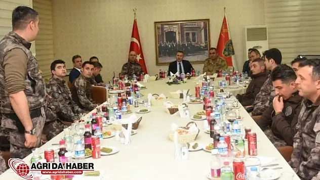 Vali Süleyman Elban, Afrin'e Gidecek Olan Kahramanlarımızla Bir Araya Geldi
