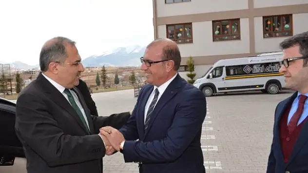 Vali Kaban'dan Final Okullarına ziyaret