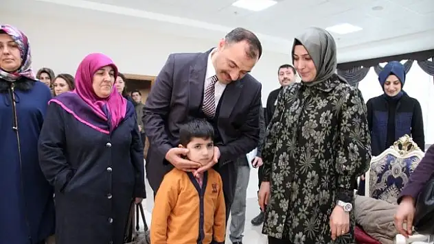 Vali Kaldırım, şehit aileleri ile bir araya geldi