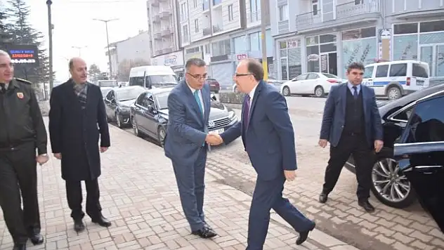Vali Tutulmaz Şuhut Organize Sanayi Bölgesi Müteşebbis Heyet Toplantısına katıldı