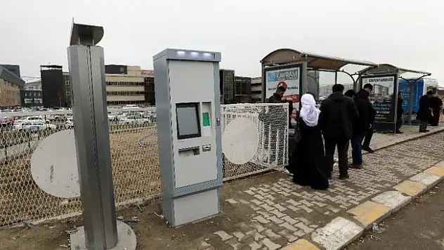 Van'da akıllı durak dönemi
