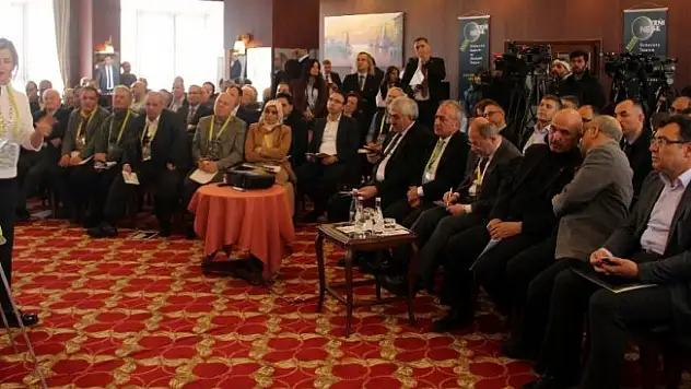 Atatürk Üniversitesi'nde 'Yeni Nesil Tasarım ve Dönüşüm Projesi'