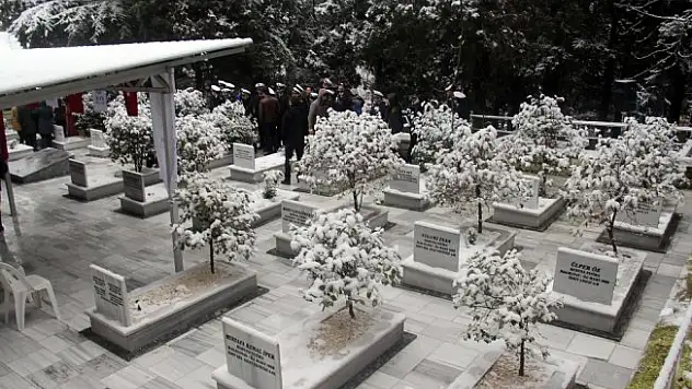 60 yıl geçmesine rağmen Üsküdar faciasında acılar hala taze