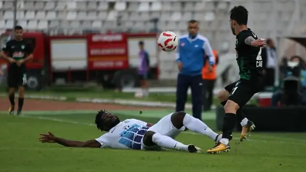 Adana Demirspor'dan kritik 3 puan