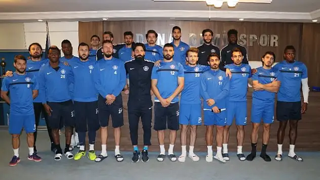 Adana Demirsporlu futbolculardan boykot kararı