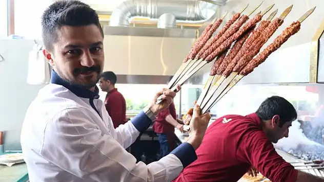 Adana kebabına Hollywood coşkusu