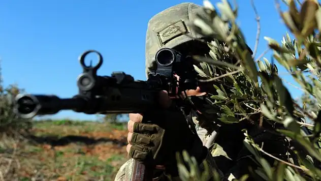 Afrin kent merkezi kuşatıldı