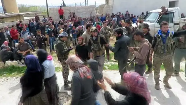Afrin köylerinde ÖSO'ya sıcak karşılama