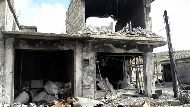 Afrin'de kurtarılan bölgeler YPG'den temizleniyor
