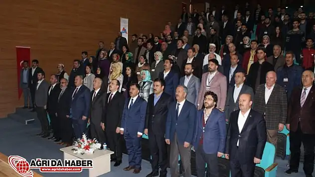 Ağrı'da Siyaset Akademisi Kursu Faaliyete Geçti
