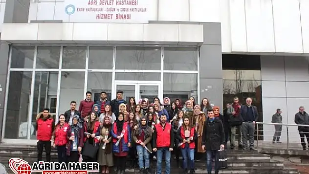 Ağrı Gençlik Merkezi Hasta Kadınları Unutmadı