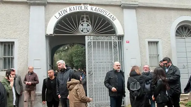 'Ali Baba' son yolculuğuna uğurlandı