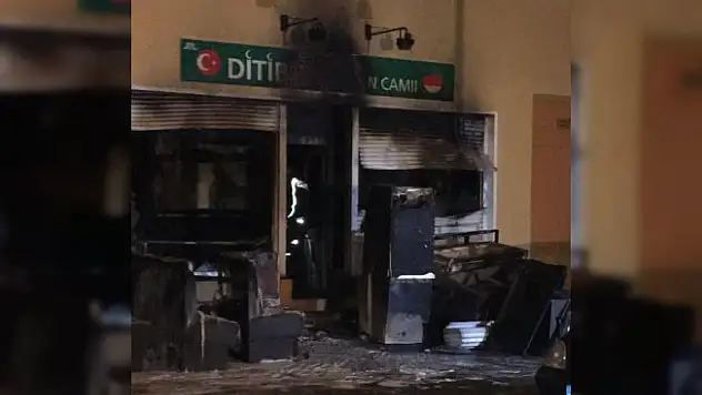 Almanya'da bir camiye saldırı daha