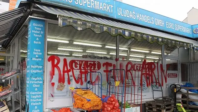 Almanya'da Türk marketine saldırı