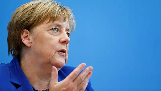 Angela Merkel yeniden Başbakan
