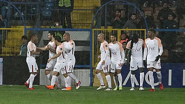 Aslan Karabük'te gol oldu, yağdı