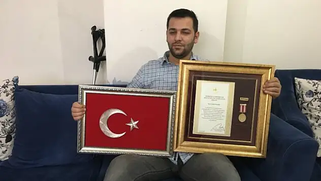 Bacağı kesilen 15 Temmuz gazisinden 'Kızıl Elma' açıklaması