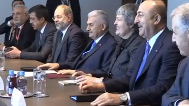 Başbakan Yıldırım meclis üyeleriyle görüştü