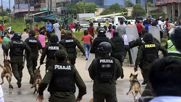 Bolivya'da cezaevinde isyan: 6 ölü