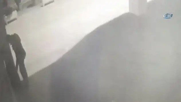 Bombayı böyle bırakmış