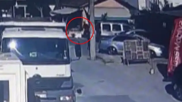 Boşanma aşamasındaki eşini böyle vurdu