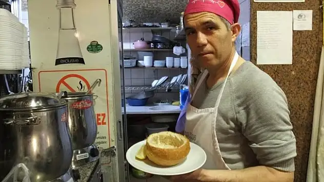 Bu da ekmek arası mercimek çorbası