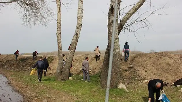 Çevre gönüllüleri plastiğe 'hayır' dedi