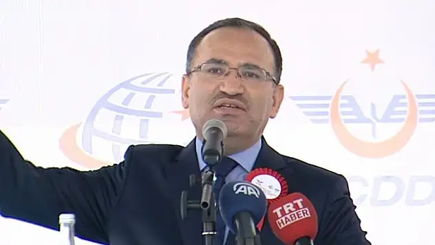 'CHP zihniyetine kalırsak Marmaray'ı yapamazdık'