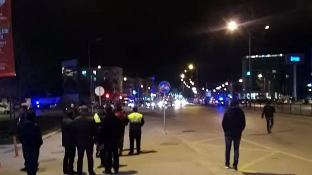 Denizli'de şüpheli kutu polisi alarma geçirdi