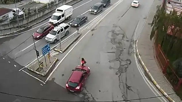 Dikkatsiz sürücüler kamerada