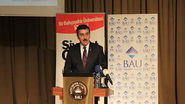 'Döviz piyasasında bir takım hareketlenmeler var'