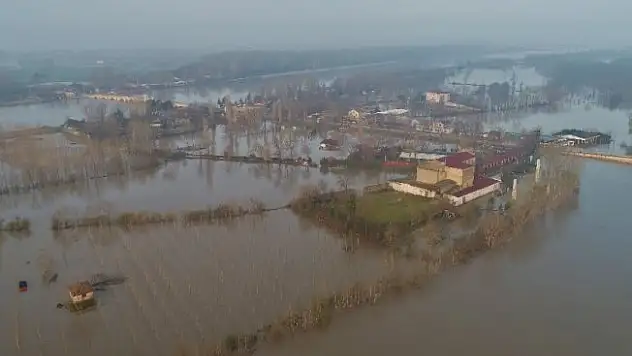 Edirne'de 'taşkın kabusu' havadan görüntülendi
