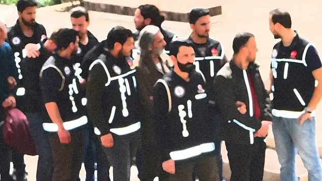 Erzurum'da FETÖ'den 21 şüpheli gözaltına alındı