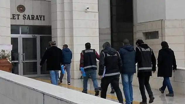 Eskişehir'de FETÖ operasyonu: 9 gözaltı