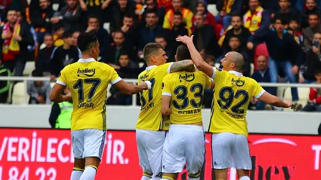 Fener zirveye tutundu
