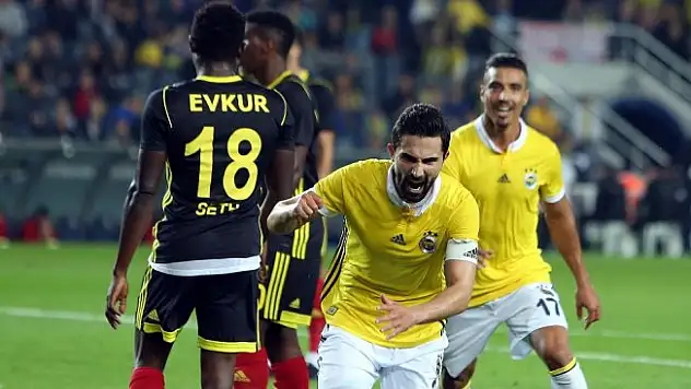 Fenerbahçe derbi öncesi moral arıyor