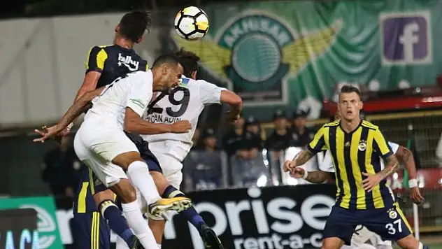 Fenerbahçe ile T.M. Akhisarspor 12. randevuda