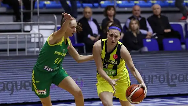 Fenerbahçe sahasında Sopron'a mağlup oldu