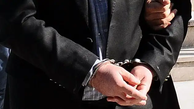 FETÖ'den aranan eski emniyet müdürü yakalandı