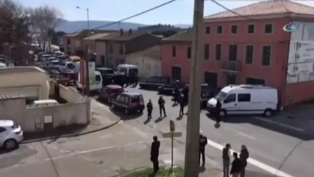Fransa'daki rehine krizinde 2 ölü