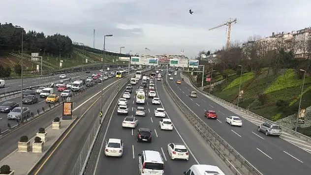 Haliç'te trafiği kilitleyen kaza