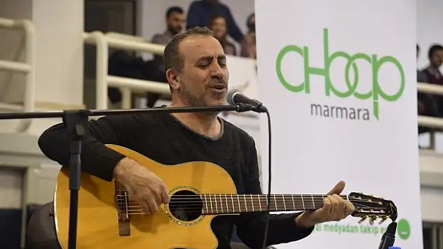 Haluk Levent genç sevenleriyle buluştu