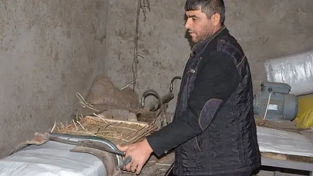 Hasır minderler tarihe karışmak üzere
