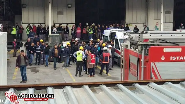 İstanbul'da Sanayide Raflar işçilerin üzerine düştü: 4 yaralı