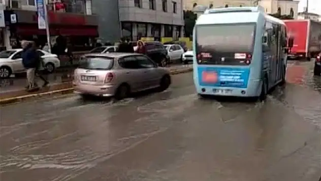 İstanbul'da dolu etkili oldu
