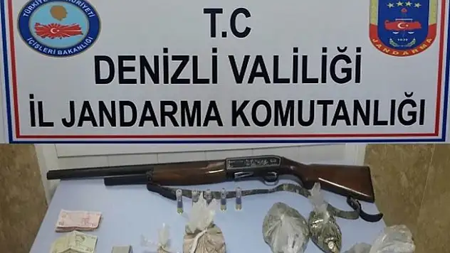 Jandarma 656 gram eroin ele geçirdi