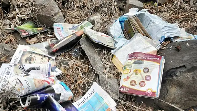 Kar eridi, FETÖ kitapları ortaya çıktı