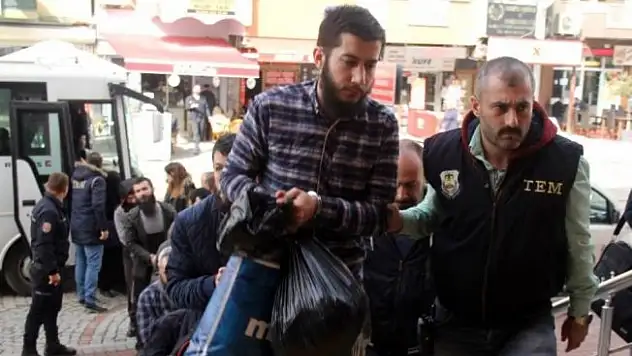Kocaeli'de 10 kişiye DEAŞ'tan tutuklama