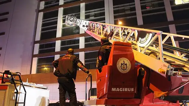 Kocaeli'de hastanede yangın paniği
