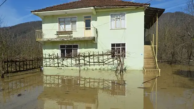 Mahsur kalan vatandaşlara ulaşıldı